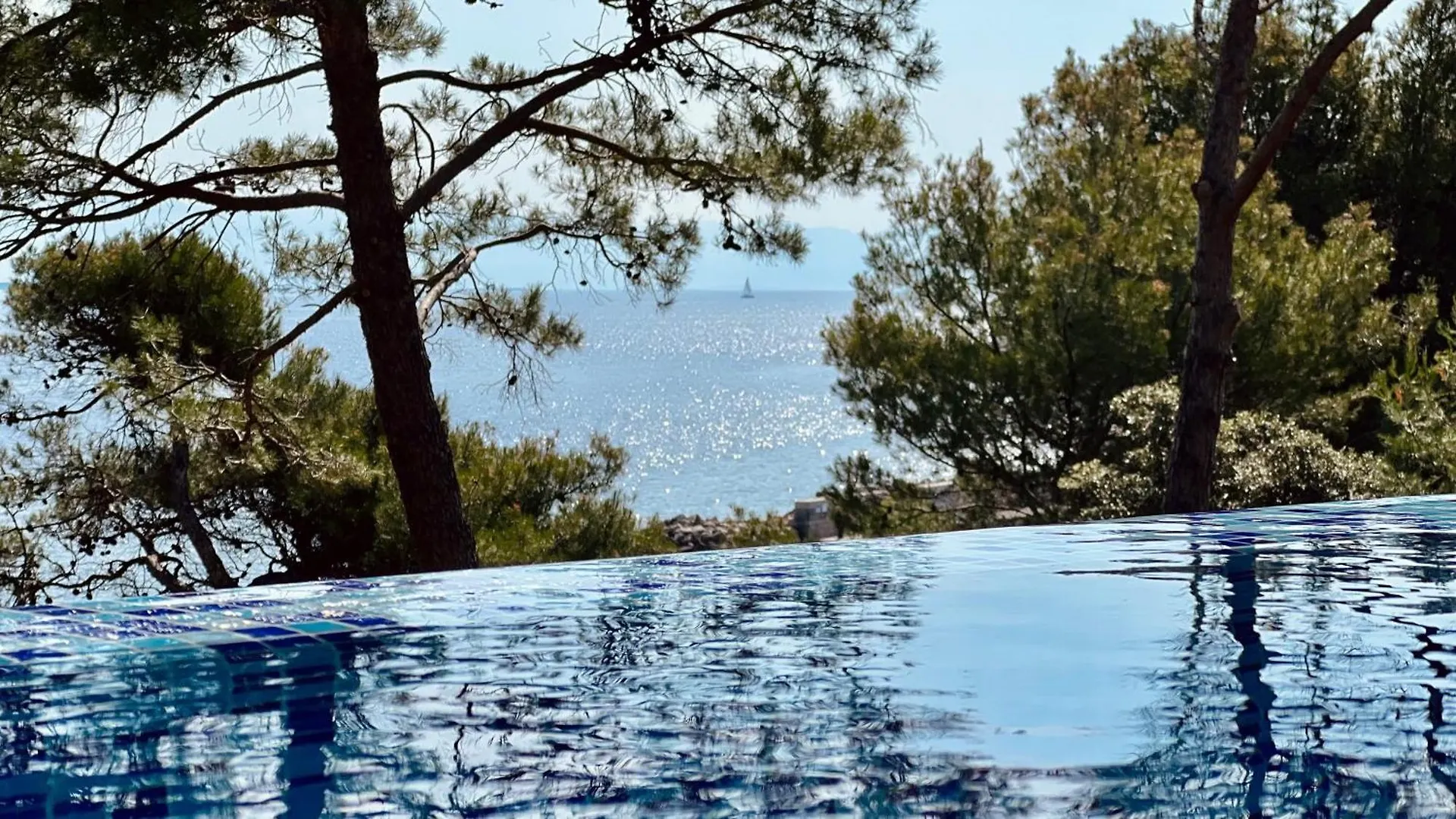Delightful Mali Losinj Villa Hera 5 Bedrooms Breathtaking Views Of The Adriatic Sea Private Home Cinema Outdoor Heated Infinity Pool 0*,  Croatia